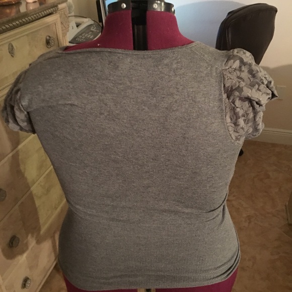 Express top. - Picture 2 of 4